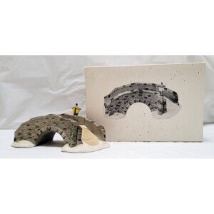 Dept 56 Heritage Village Collection Accessory STONE BRIDGE #65463 Retired